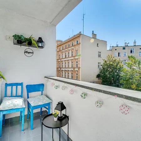 Brodatego 24 By Homeprime Apartment *